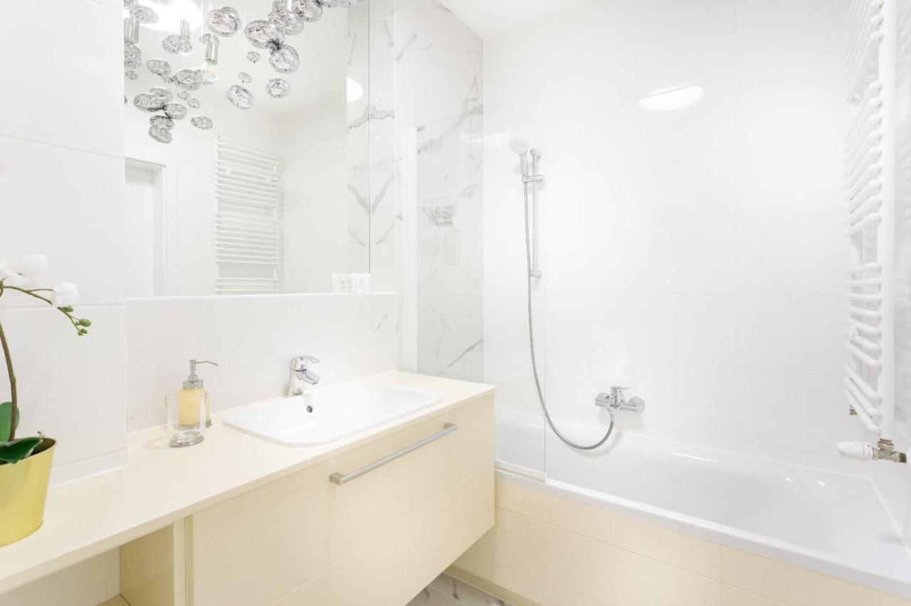 Apartamenty Gasiorowskich 4 Poznan Dış mekan fotoğraf